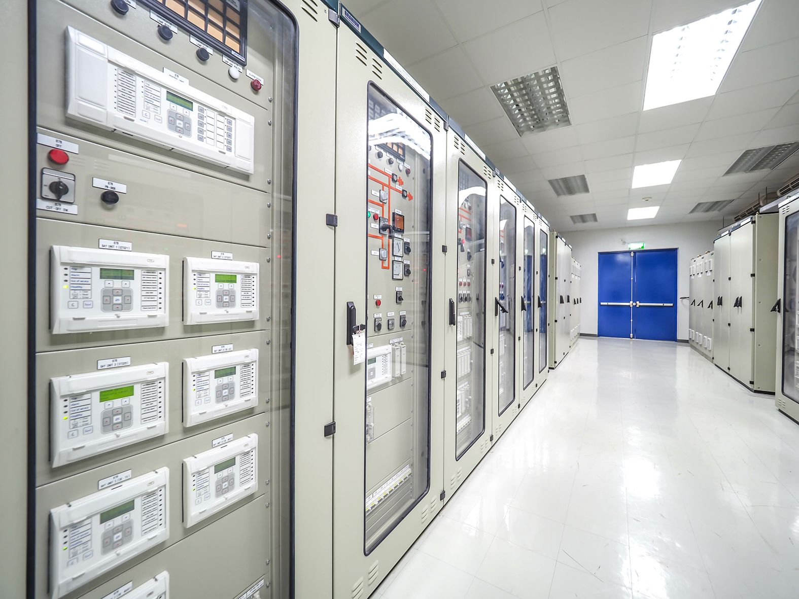 Local control panel of electrical switchgear 115 Kv.